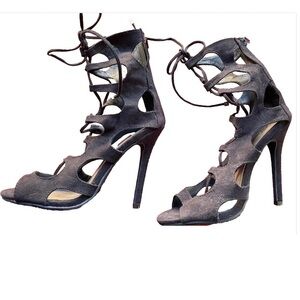 BRECKELLE’S Black Faux suede ROMA-51 Strappy Gladiator Mid-Calf BOOTIES Size 7